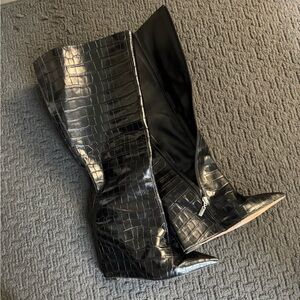 Schutz crocodile boots